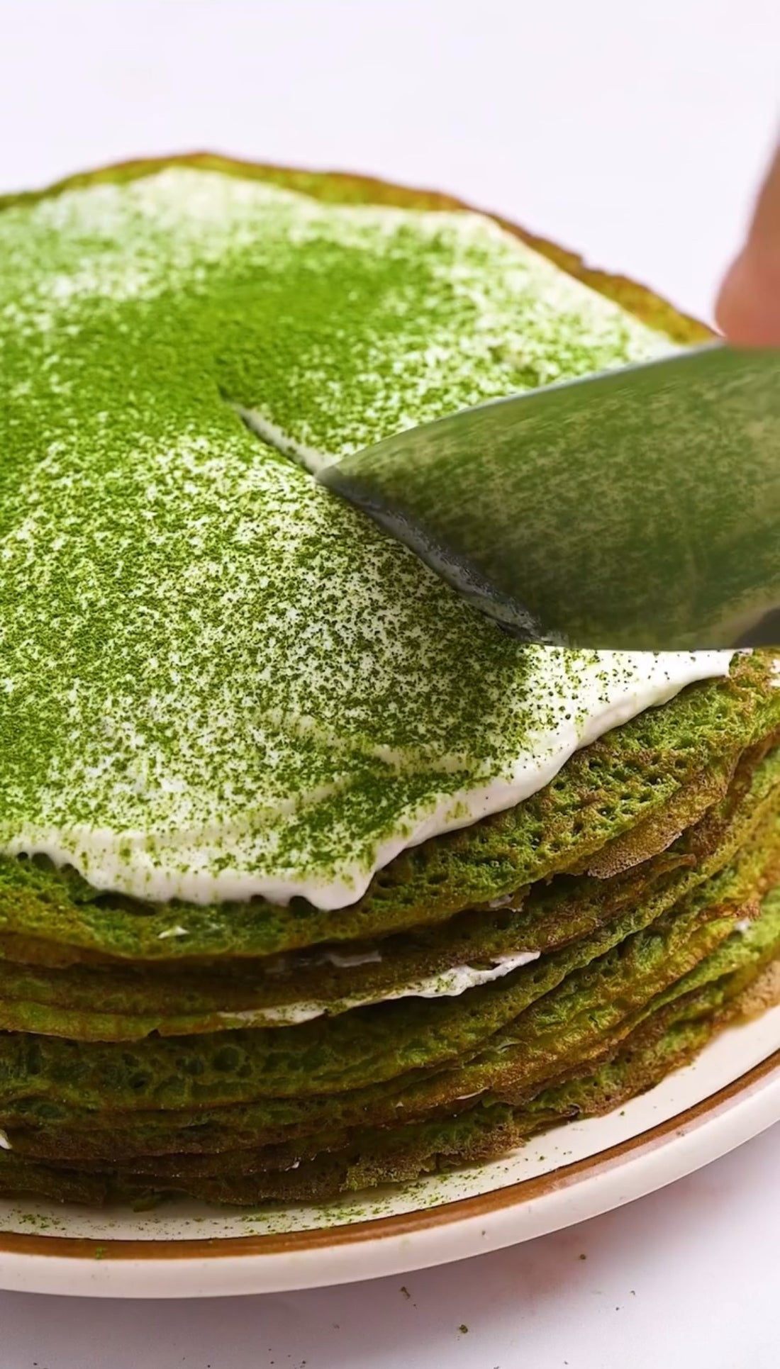 matcha crepe cake