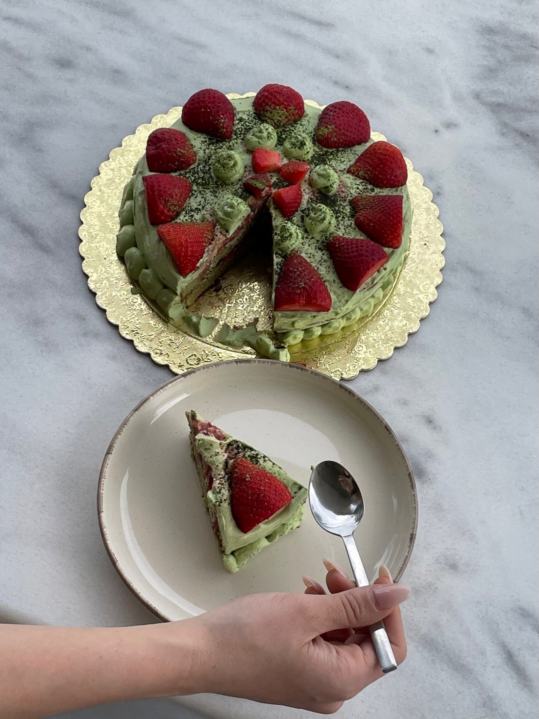 Matcha Strawberry Cake - Healing The Aura